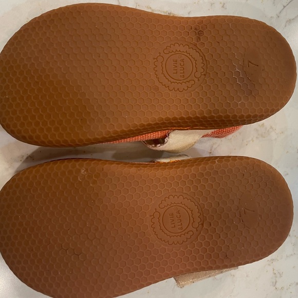 Livie & Luca - Picture 3 of 3